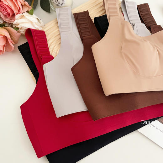 任意提阶梯智能肩带款显小提拉收副乳7档调节肩带固定杯不跑杯不空杯爆款内衣文胸 商品图9