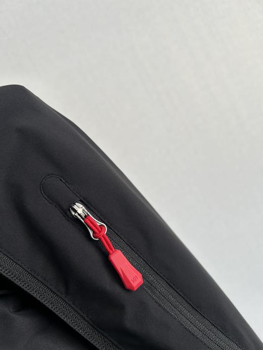 点此购买 海丽汉森春秋季男士户外防水防风透气梭织外套 zc 342076 商品图12