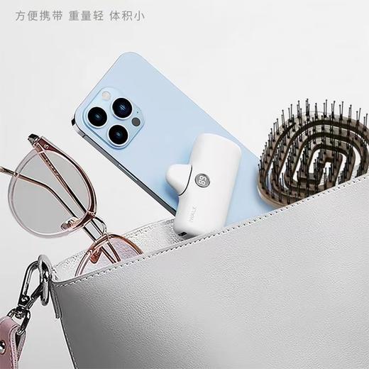 【生活日用丨韩国yao镂空按摩顺发蓬松干湿两用梳子】TPE优质材质，质地轻盈，不易出现裂纹，抗菌梳齿，缓冲拉力，轻松梳开头发，环形镂空设计，可充分按摩， 从头皮到发丝体验SPA般的舒适 商品图9