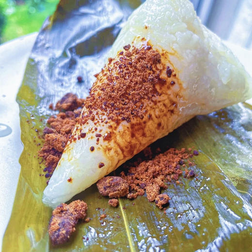 【清粽精选】湖北洪湖清水粽 我“粽”意你 原汁原味 只有简单的粽叶和糯米 味简不杂 沾一点点白糖 入口是夏的清凉 商品图0