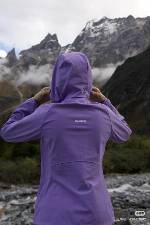 点此购买 猛犸象春秋季女士第七代户外防泼水运动休闲夹克 zc 342056 商品图12