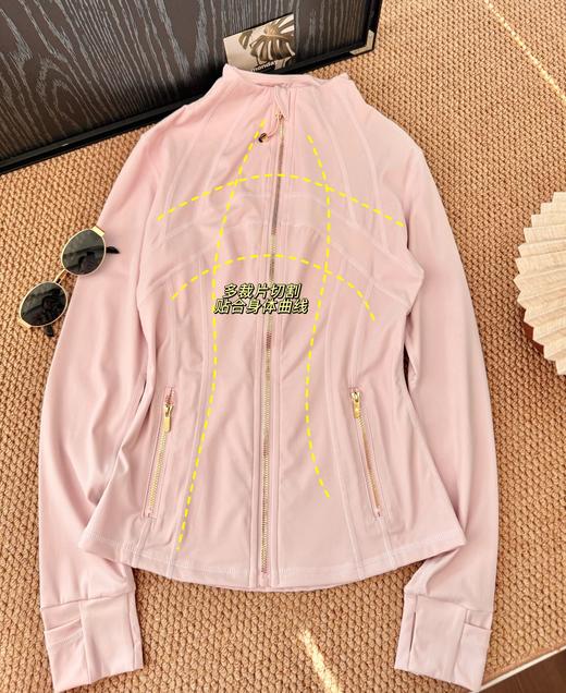 点此购买 Lululemon露露Define系列Nulu面料女士金标拉链运动夹克外套 ggd 342095 商品图11