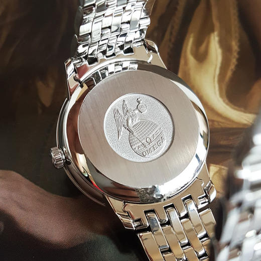 【95新】OMEGA 欧米茄424.10.33.20.56.002天文台认证同轴自动机械机芯日期显示33MM（女款）碟飞系列镶嵌钻石刻度030326NJT33 商品图7