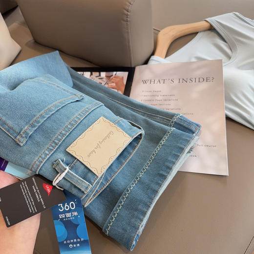 【春日蓝调】一裤两穿！9分蛋卷裤！2026 四面弹春夏浅蓝牛仔裤女刺绣卷边窄版直筒裤！ 商品图3