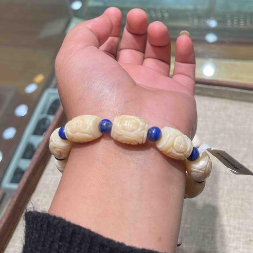 1500元/条金色砗磲手串 商品图2