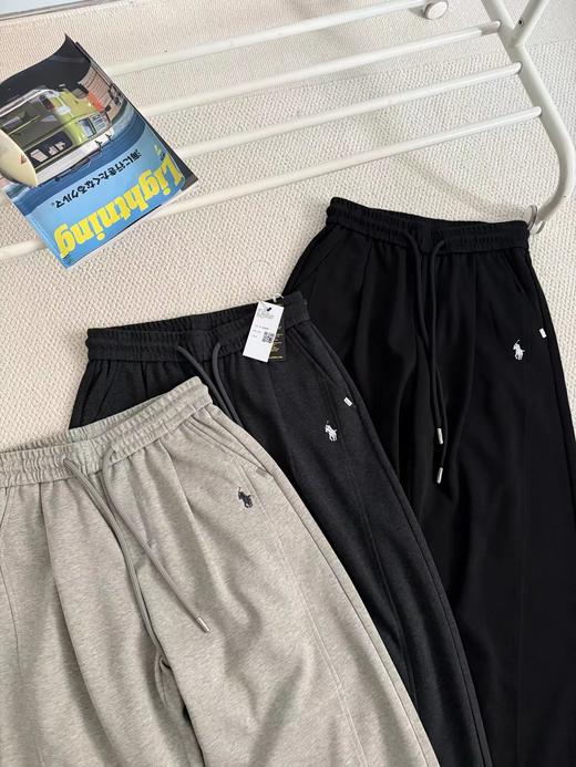 F031234春款纯棉廓形宽松修饰腿型刺绣小马弯刀休闲卫裤 商品图1