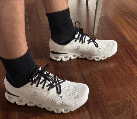 老外订单跟单！On昂跑 Cloud X 4 男女款新一代综合训练鞋 商品图1