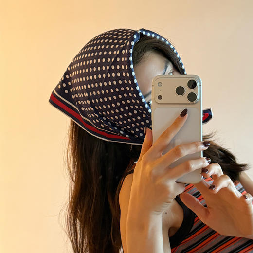 ROMI STUDIO“法式波点”100%绵羊毛软柔撞色丝巾胸巾RWDSP02639 商品图1