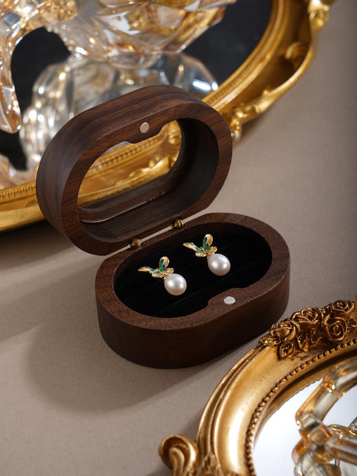 子佩集【蝴蝶觉醒】银S925珍珠惜王妃耳钉【E4620】双色蝴蝶2602 商品图6