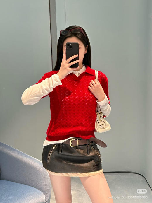 312-4 渠道圆正 刘浩存 miu蕾丝效果 羊绒针织开衫 polo翻领短袖 商品图3