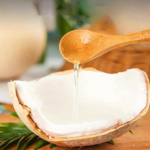 版纳发货泰国香奶椰进口牛奶椰皇煲鸡汤一椰两吃肉嫩汁甜 商品图5