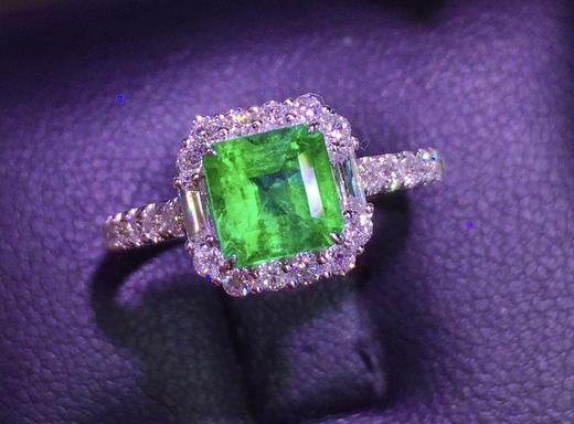 1.03ct祖母绿戒指 商品图1