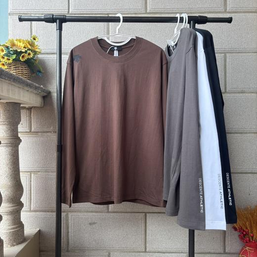 点此购买 迪桑特春秋季男士户外运动吸湿透气健康环保除菌长袖T恤 kad 342134 商品图4