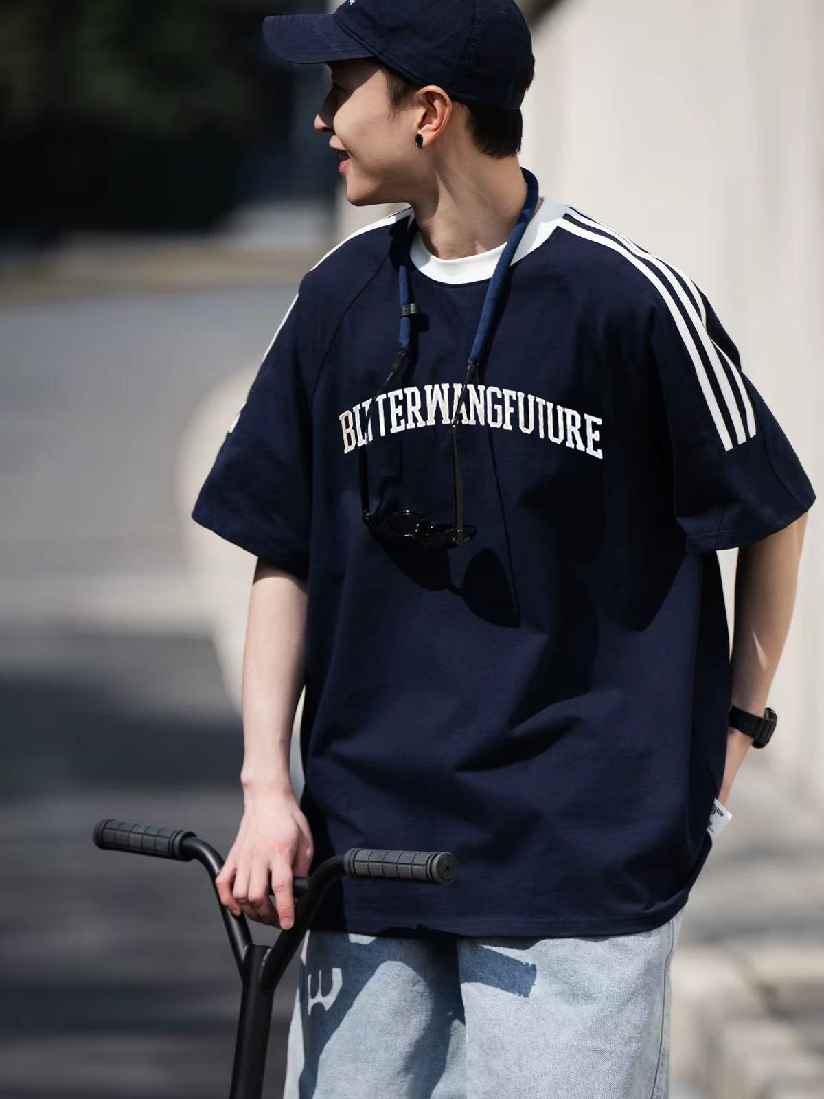 上身自带美式复古感！重磅字母刺绣短袖T恤 情侣款！