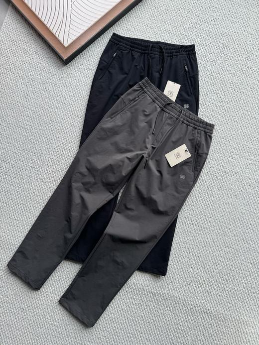 点此购买 可隆夏季男士火山岩防风防泼水防晒UPF50+抗菌长裤 tuo 342119 商品图0