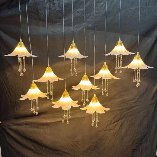 10头百合花吊串、水滴款（运费自理） 商品图0