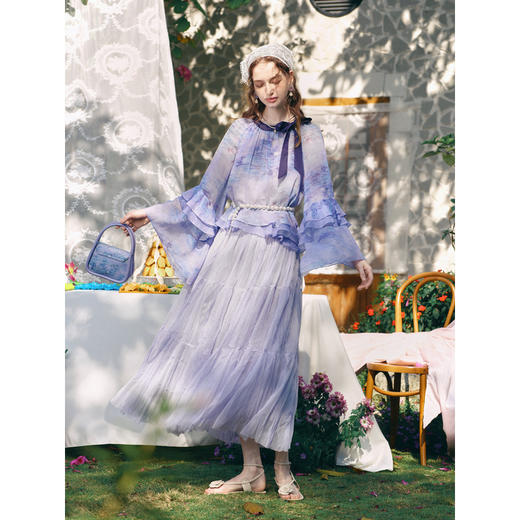 两三事 空灵之歌 2026春季新款甜美公主风网纱蓬蓬裙a字半身裙 商品图2