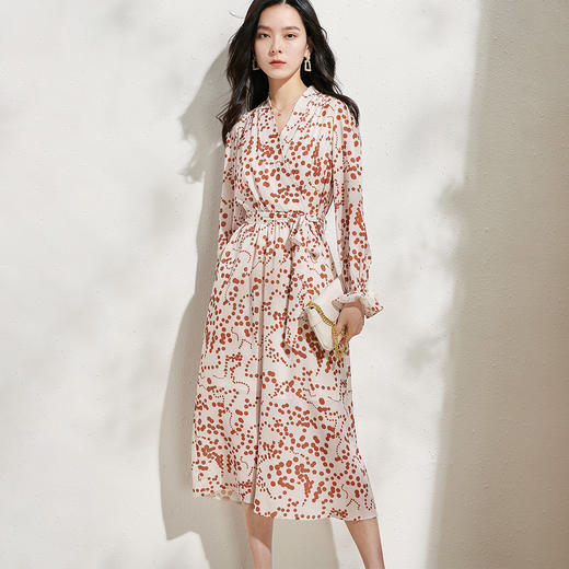 剩S 芳外连衣裙8T22AL0229 商品图3