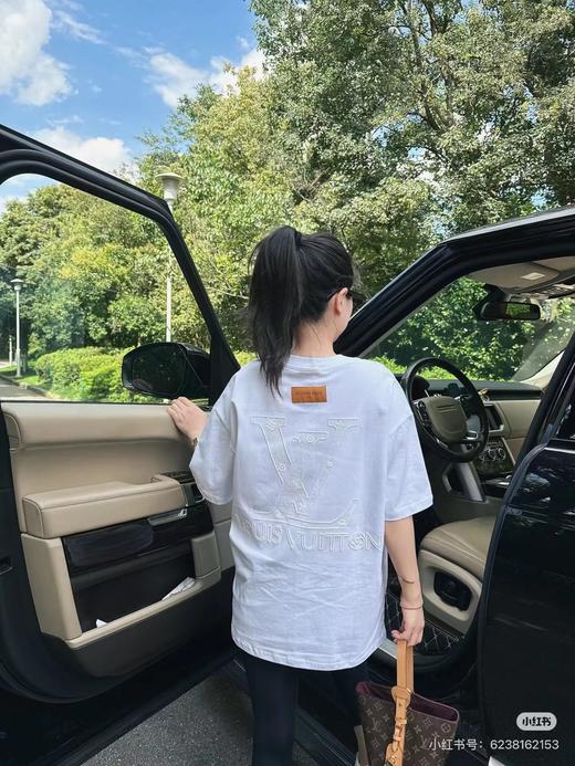 F031243新款简单时尚活力字母logo印花慵懒随性圆领短袖T恤 商品图3