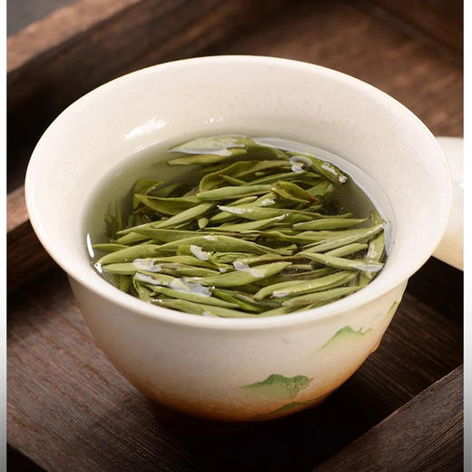 素言茶坊~春风得意2026白毫银针 6罐180克 商品图4