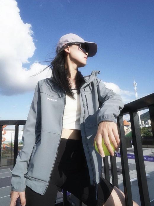 点此购买 猛犸象春秋季女士第七代户外防泼水运动休闲夹克 zc 342056 商品图10