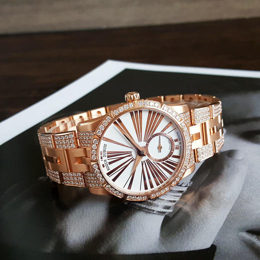 【95新】Roger Dubuis 罗杰杜彼RDDBEX0381自动机械机芯38MM（女款）王者系列18K玫瑰金镶嵌原厂钻石260226TJ18 商品图4