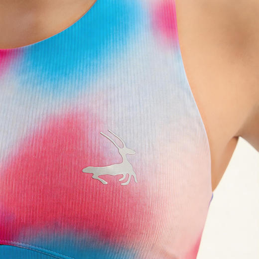 优极UG 逐羚·女款爽滑短款跑步背心 商品图4