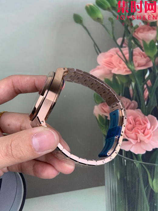 APS新品爱彼皇家橡树系列26715 玫金蓝盘 男士腕表 表径38mm 丹东4801机 小手腕福音 商品图7