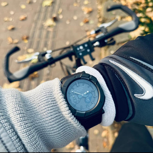 卡西O × White Mountaineering 限定联名款黑武士手表 商品图8