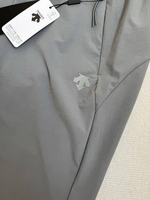 点此购买 迪桑特春秋季男士户外运动健身跑步梭织速干长裤 kad 341983 商品图9