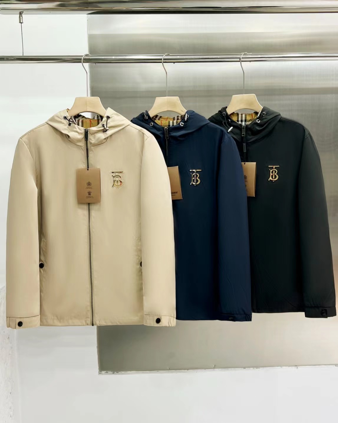 F031224春秋季新款字母刺绣男士连帽夹克外套