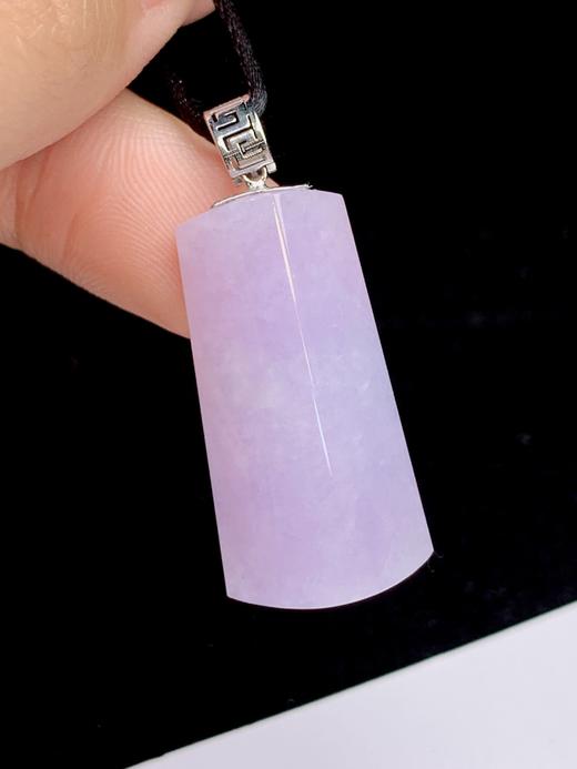 无事牌翡翠吊坠 商品图3