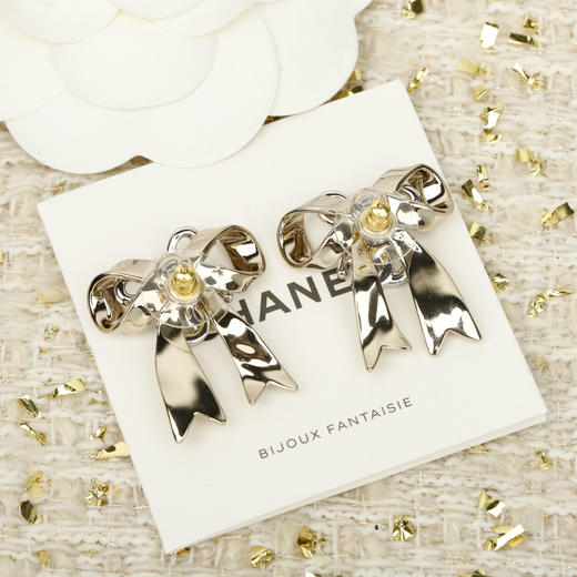 香奈儿 双层蝴蝶结双c耳环（XTY） 商品图7