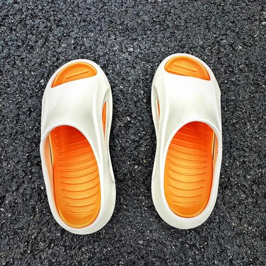 防滑~沙滩~踩屎感软底透气休闲男拖鞋！ 商品图2