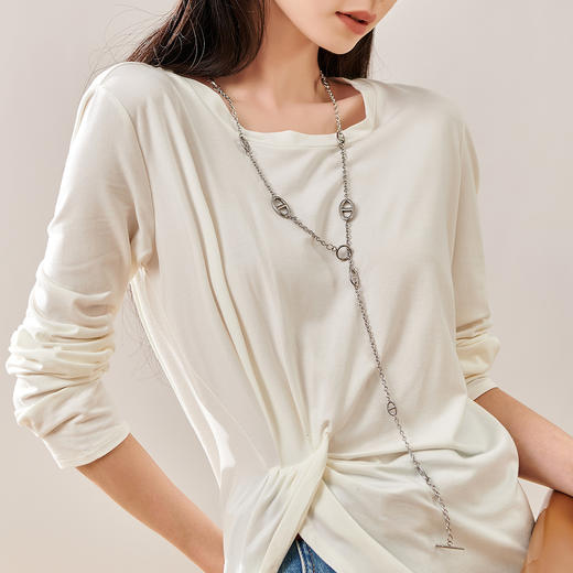 剩S 芳外新款不规则设计感打底衫长袖简约休闲上衣8T23CT1034 商品图4