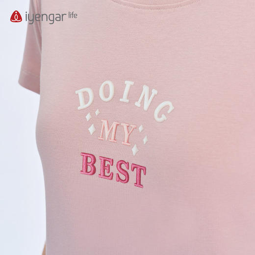 艾扬格 life C1224瑜伽BEST女装T恤 短袖 棉质面料柔软亲肤 内外兼修“瑜”悦自在将「DOINGMYBEST」的信念织入每寸面料 商品图5