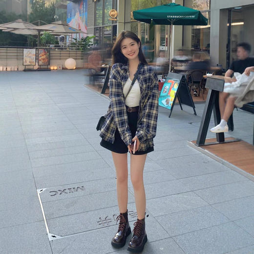 洋气女式格子衬衫外套 春秋季防晒宽松休闲衬衣 长袖上衣宽松型 经典格仔衬衫 商品图1