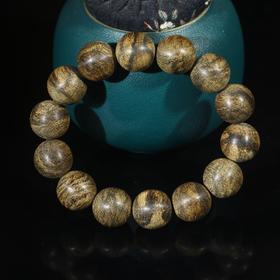 BC.ZT3.11-5   东马老料手串，30.07g，16.9mm