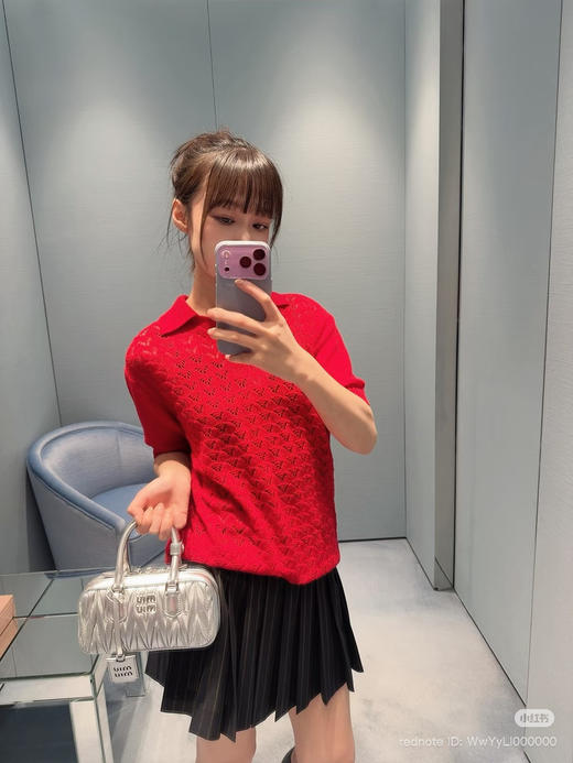 312-4 渠道圆正 刘浩存 miu蕾丝效果 羊绒针织开衫 polo翻领短袖 商品图4