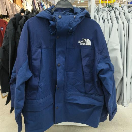 799.9元 北面防风夹克 650906-HD(线上线下同步在售不保证有货，介意勿拍) 商品图0