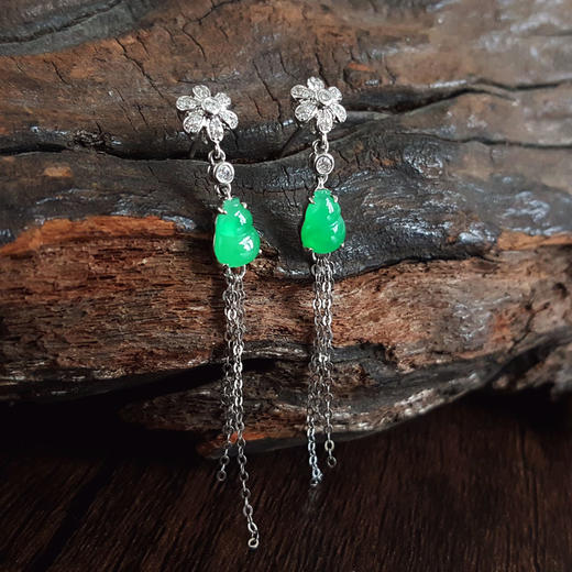 【天然正品】A货翡翠AU750白金镶钻镶天然细腻冰种满绿葫芦（福禄平安）翡翠流苏耳坠48.2*15.5MM（皆取最大值）030326NJT23 商品图4