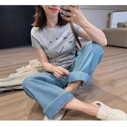 【春日蓝调】一裤两穿！9分蛋卷裤！2026 四面弹春夏浅蓝牛仔裤女刺绣卷边窄版直筒裤！ 商品图2