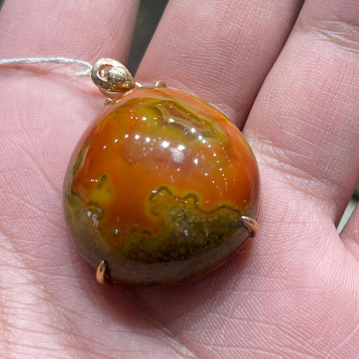 1500元/个战国红吊坠 商品图2