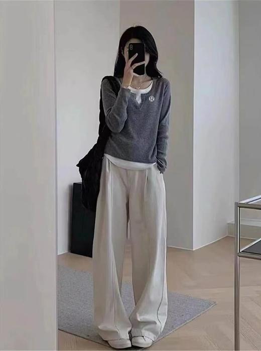 F031214纯色简约版型撞色假两件设计小V领一包两件装上衣 商品图12