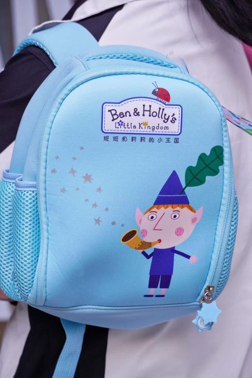 清仓❗❗真能“减负”的儿童背包，轻便小巧【班班和莉莉儿童背包斜挎包】护脊＋颜值双在线👊🏻 ✅轻盈包身，加宽肩带，释放双肩压力，保护脊椎  商品图3