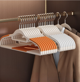 【无痕挂衣❗干湿两用】衣架无痕防肩角防滑加粗款家用衣撑衣柜挂衣服不起包晾衣架。xa