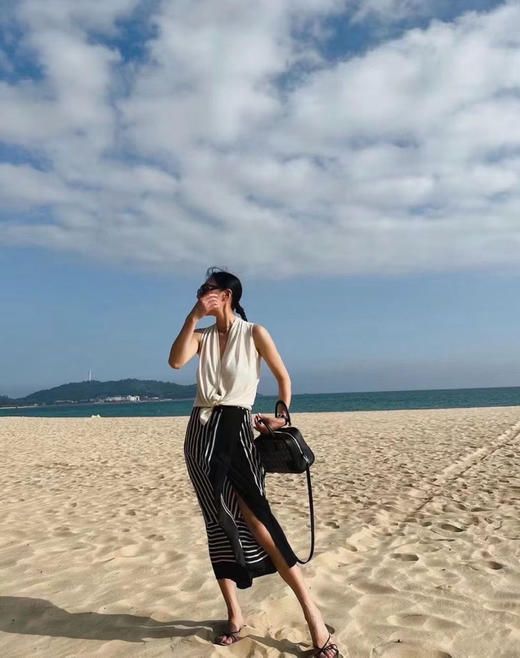 The Row原单春夏羊绒真丝无袖挂脖针织衫。 白色黑色灰色自己备注号码颜色。 商品图10