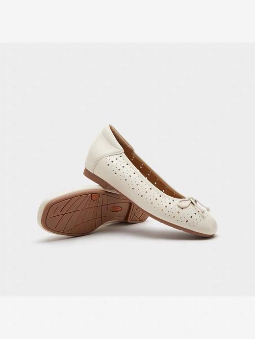 BF楼Bata浅口单鞋女2026夏款时尚镂空透气羊皮休闲单鞋AUU08BQ6  吊牌价959  活动价669 商品图2