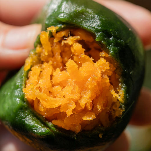 【下单后72小时发货】艾草嘟嘟 青团70g*6个/盒，口味有：柴火豆沙、纯纯芝麻、可可巧心、绵绵鲜奶、春笋六鲜、蛋黄肉松 商品图5