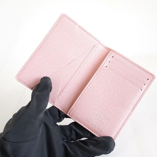 【闲置】LV路易威登M25973粉色Nigo联名卡包口袋钱夹女090326YY36 商品图5